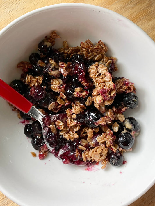 vegan dairy free plant based blueberry blueberries granola crumble 